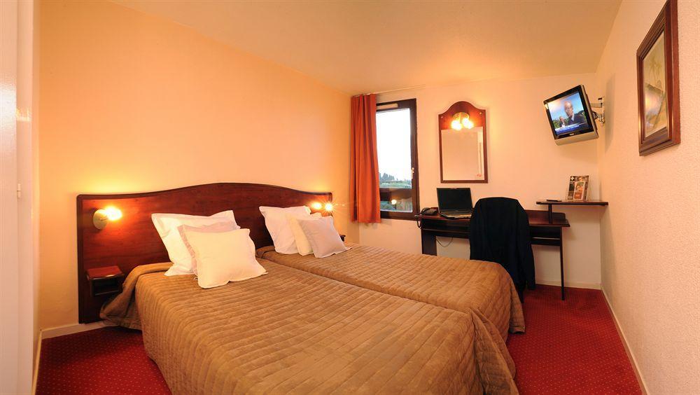 Brit Hotel Arras Eksteriør billede