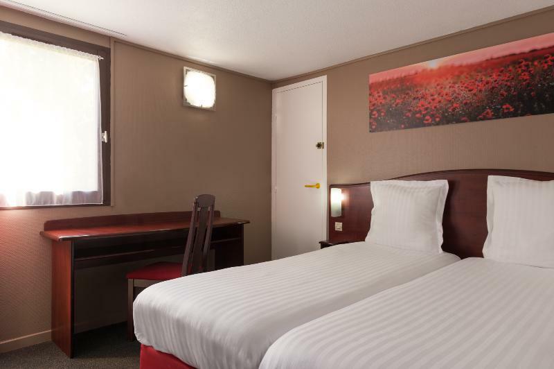 Brit Hotel Arras Eksteriør billede